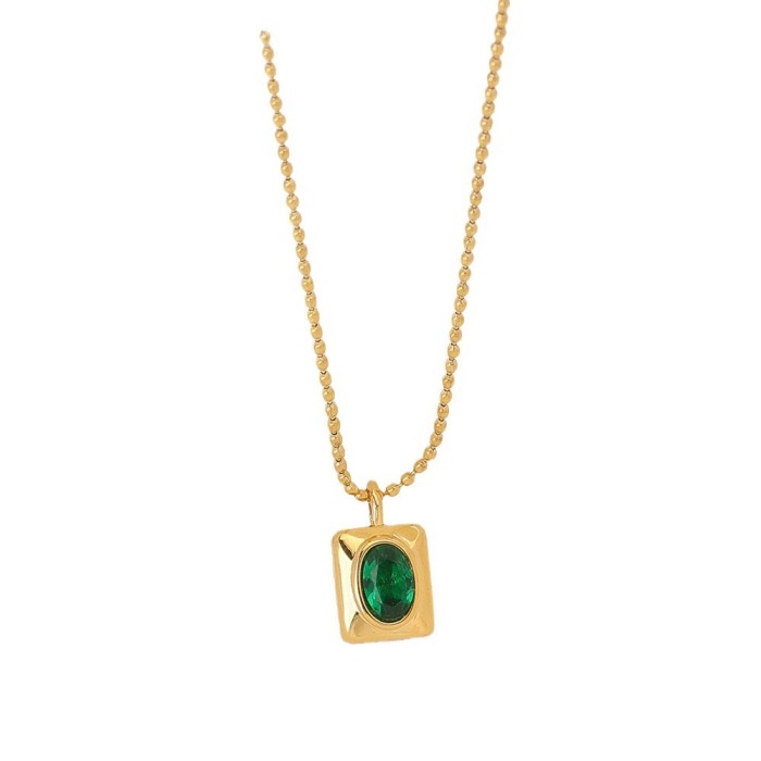 Niche luxury brand green crystal necklace for women, summer clavicle chain, decorative pendant, versatile with a high-end design sense
