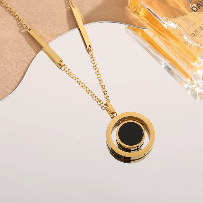 Lucky Fortune Round Pendant Titanium Steel Necklace for Women, New Year Autumn/Winter, Simple and Fashionable Rotating Clavicle Chain Jewelry Wholesale