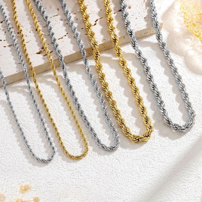 Cross-border personalized twisted chain stainless steel necklace, titanium steel chain, European and American foreign trade jewelry, wholesale personalized accessories