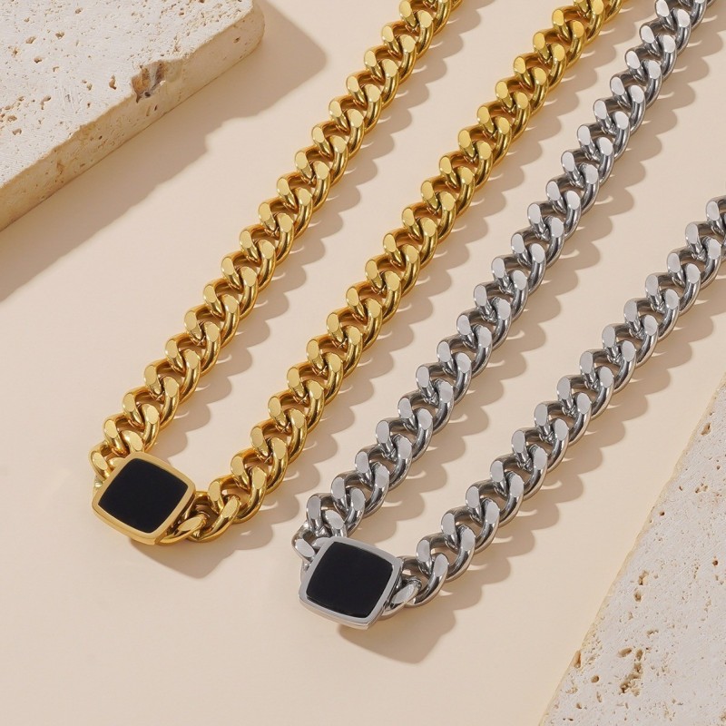 Amazon European and American cross-border new necklace, niche design collarbone chain, fashionable, light luxury, versatile, perfect birthday gift for best friends