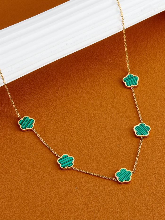 Affordable Luxury Fashion Exquisite Titanium Steel Necklace for Women Versatile Personality Simplicity Clavicle Chain Trendy Temperament Non-Fading Factory Wholesale