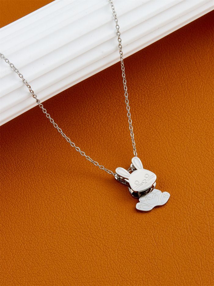 2024 New Mechanical Swinging Rabbit Cute and Adorable Zodiac Rabbit Necklace for Women, Simple and Sophisticated Versatile Accessory