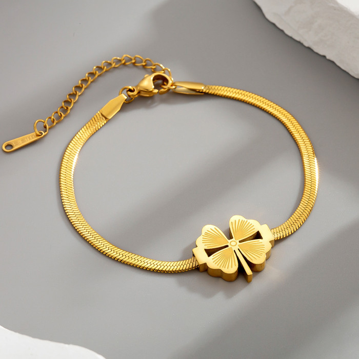 Lan Jing European and American cross-border clover pendant titanium steel necklace, non-fading bracelet and earrings wholesale, high-end design