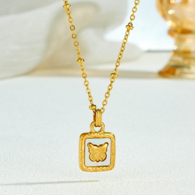 Titanium steel 18k square pendant mother-of-pearl butterfly relief bead collarbone necklace for women, niche design with a high-end fairy style
