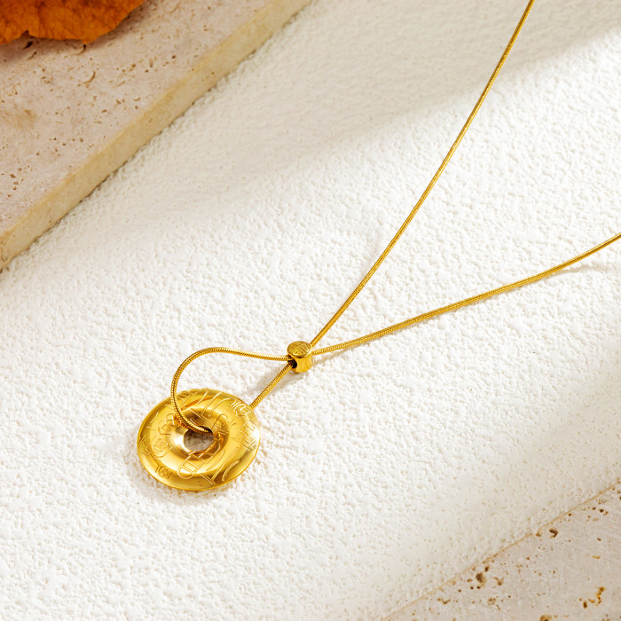 Chinese-style  Fu  character peace pendant titanium steel necklace for women, versatile 18k gold pendant, high-end and elegant neck chain jewelry