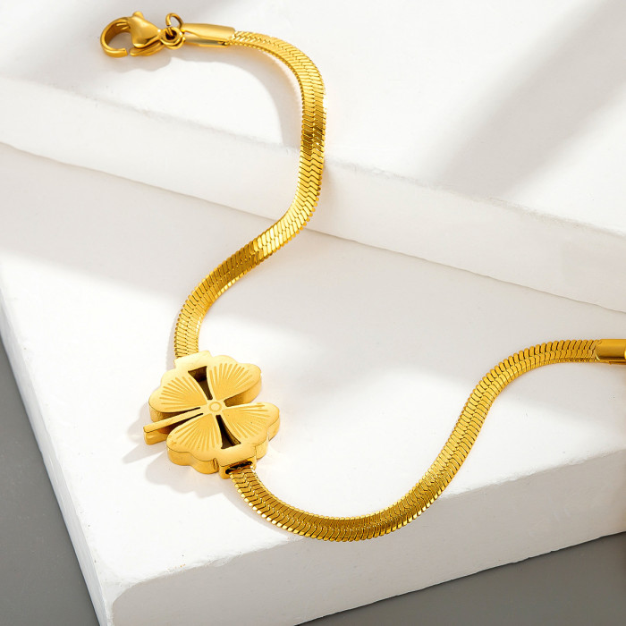 Lan Jing European and American cross-border clover pendant titanium steel necklace, non-fading bracelet and earrings wholesale, high-end design