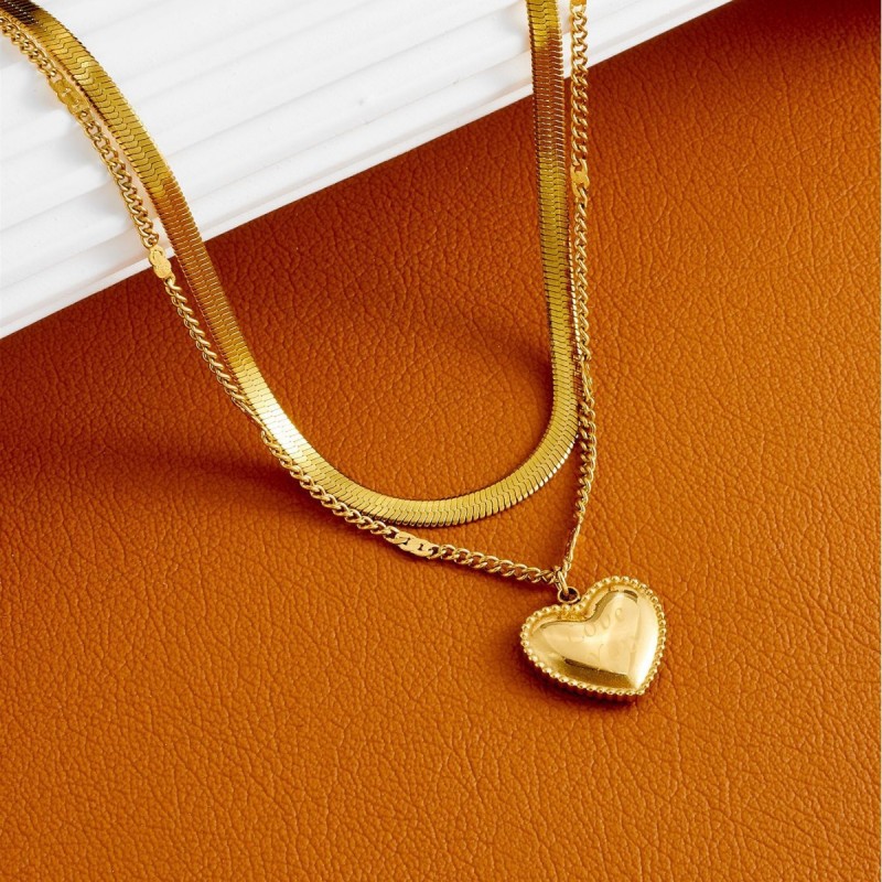 Versatile and unique real gold-plated stainless steel letter and heart pendant double-layer necklace clavicle chain, a birthday gift for women
