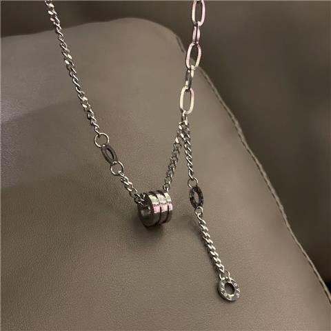 Cross-border Xiyin luxury popular titanium steel slim waist necklace for women, fashionable metallic style, niche design, classic accessory