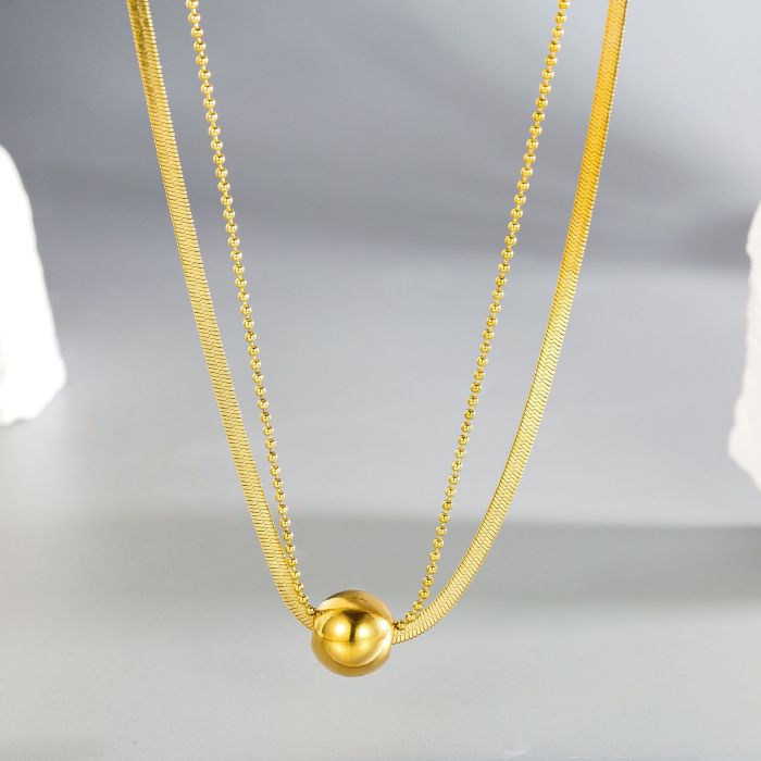 European and American ins trendy fashion personalized multi-layer necklace for women, stylish and versatile geometric titanium steel plated 18k gold collarbone chain