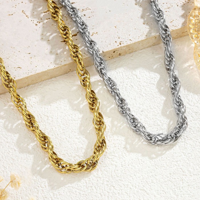 European and American cross-border fashion INS-style electroplated 18K gold twisted stainless steel trendy titanium steel chain necklace for women