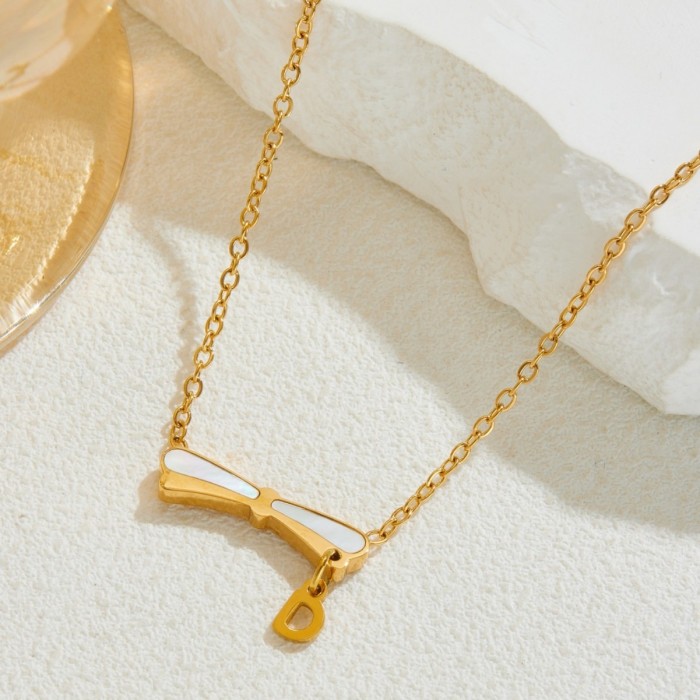 New gold-plated bow ribbon necklace for girls, same style as seen on Xiaohongshu, sweet and cute accessories, wholesale from Yiwu