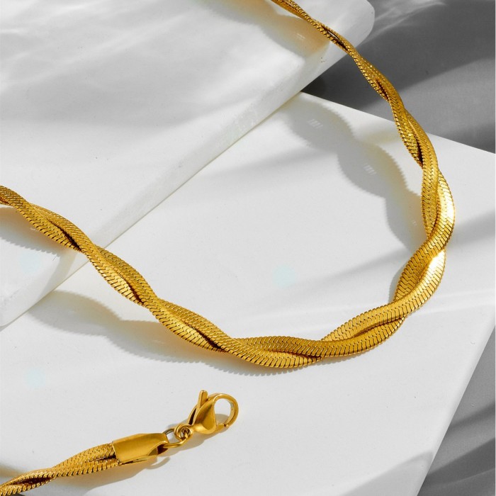 New European and American ins-style titanium steel necklace, 18K gold double-layer Cuban chain, flat snake chain, stainless steel jewelry necklace for women