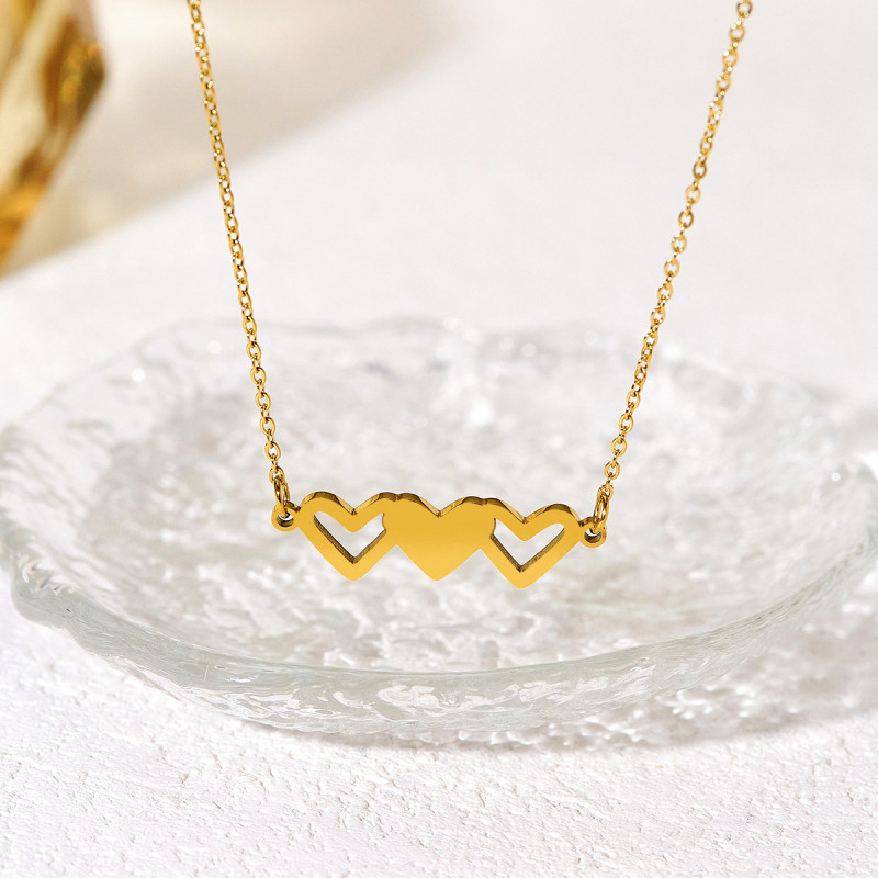 【Full Titanium Steel】Heart-to-Heart Love Minimalist Style Real Gold Necklace for Women, Ins Internet Celebrity Collarbone Chain Accessory