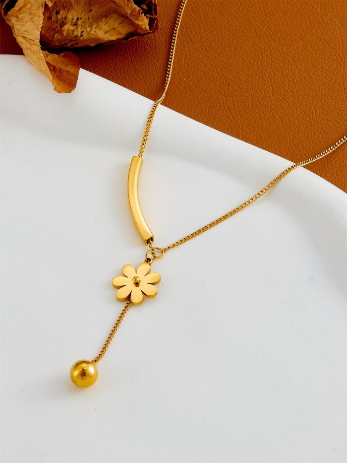 New daisy tassel necklace with a unique, cool and sophisticated vibe, niche style for women, popular on Instagram, clavicle chain from manufacturer
