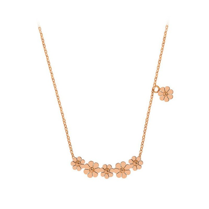 Sweet and natural titanium steel necklace for women, versatile and non-fading, with a unique design, fashionable pendant, elegant collarbone chain accessory