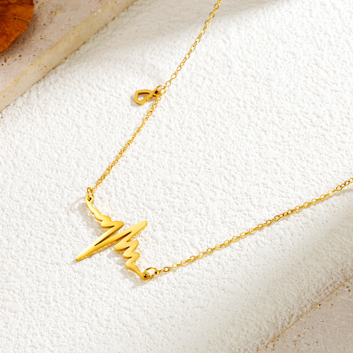 Sentimental stainless steel necklaces