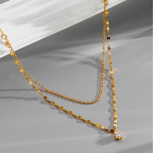 Korean-style minimalist double-layer single diamond fresh titanium steel necklace for women, collarbone chain with a unique and stylish design