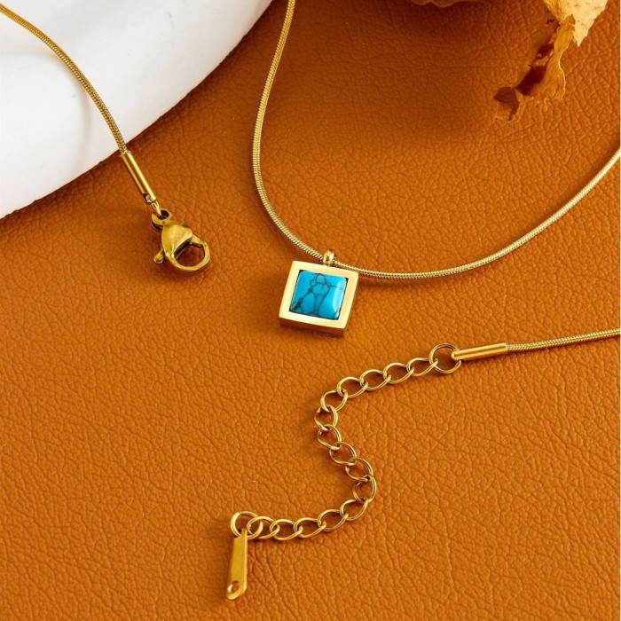 Turquoise pendant with a square niche design, natural turquoise necklace, titanium steel, simple Chinese style, natural stone collarbone chain