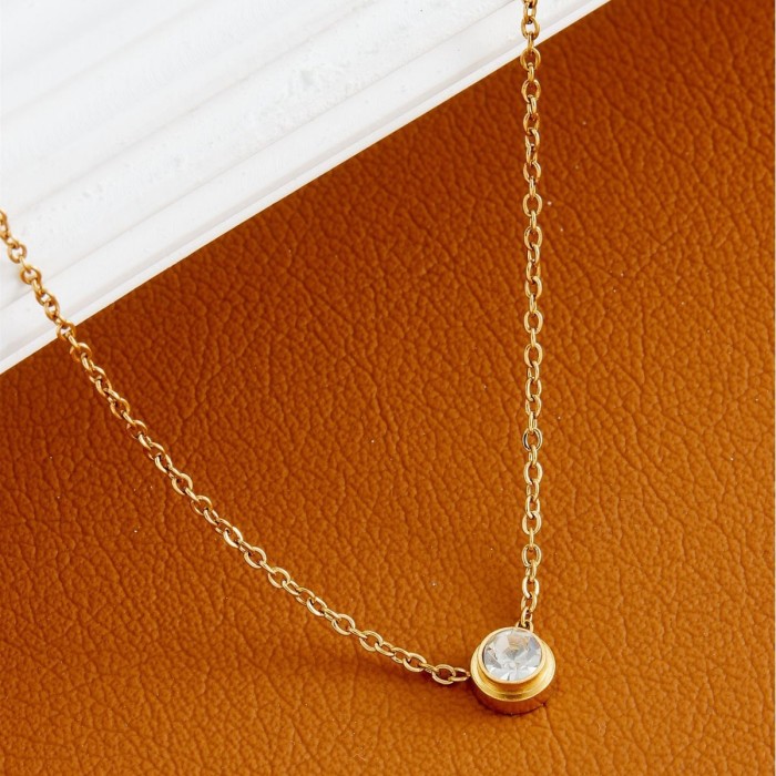 2024 Best-Selling Simple Sparkling Diamond Necklace, Versatile 18k Titanium Steel Necklace, Unique Design with Elegant Charm