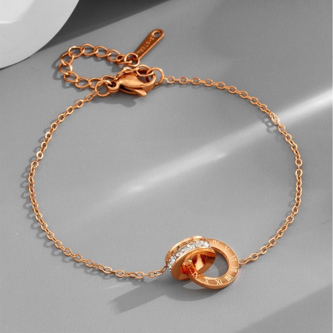 Single-chain double-ring spliced Roman font titanium steel bracelet for women, versatile 18k gold jewelry with a high-end design and light luxury feel