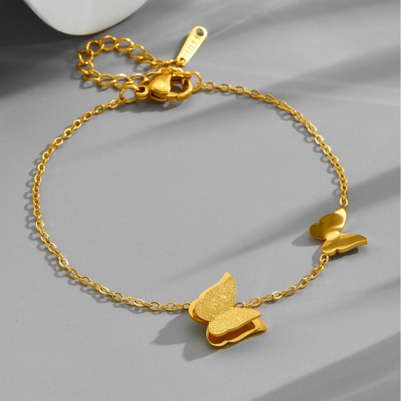New titanium steel INS-style butterfly necklace, bracelet, and earrings with an elegant and high-end feel, plated with 18K real gold that does not fade