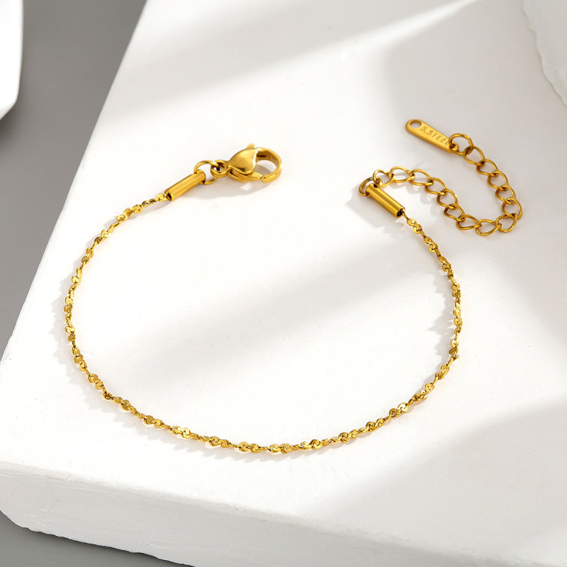 Gold-colored niche exquisite stainless steel fine bracelet for women, 18k gold plated, light luxury starry sky disc titanium steel bracelet