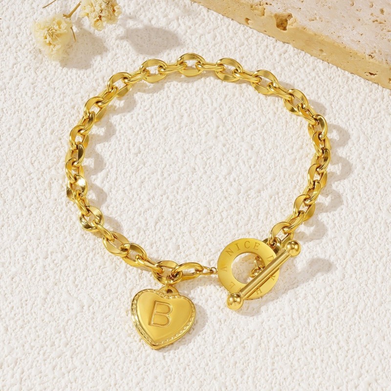 Trending in European and American cross-border sales: 26-letter heart OT clasp titanium steel bracelet, personalized and versatile stainless steel jewelry