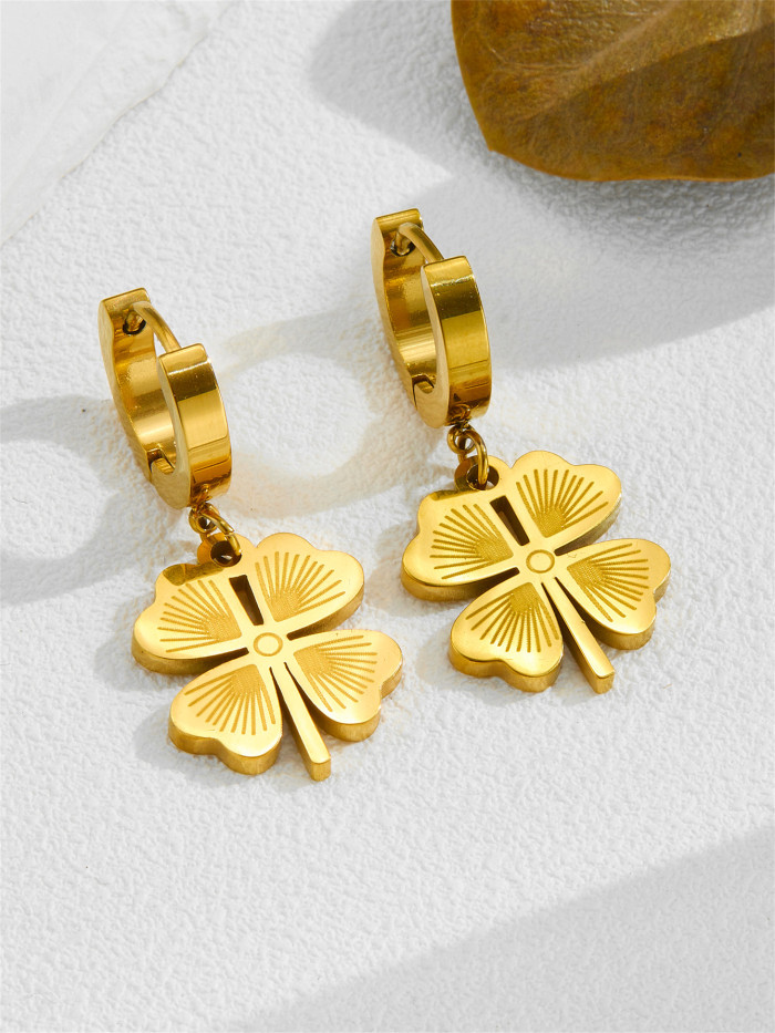 Fashionable niche design four-leaf clover earrings, heart-shaped necklace, choker, earrings, accessories, high-end earrings, jewelry
