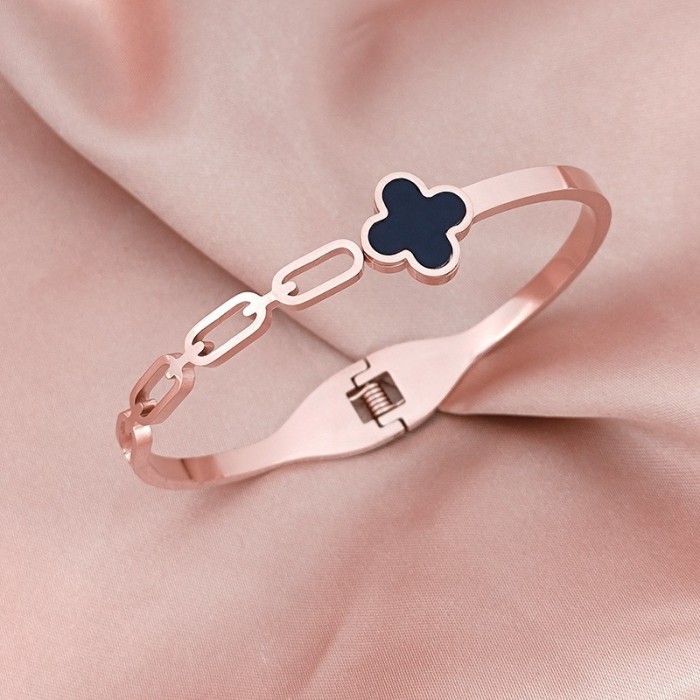 European and American cross-border hollow-out fashion bracelet, full of diamonds, open design, simple stainless steel bracelet, women's gold bracelet, light luxury