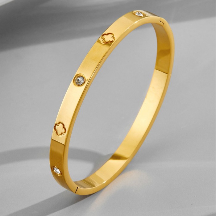 Classic clasp-open fashion titanium steel bracelet for men and women, women's lucky four-leaf clover diamond-encrusted titanium steel bracelet wholesale
