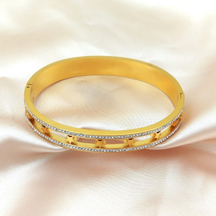 Unique design European and American titanium steel hollow double row diamond-encrusted titanium steel bracelet for women, star bracelet, trendy wristband