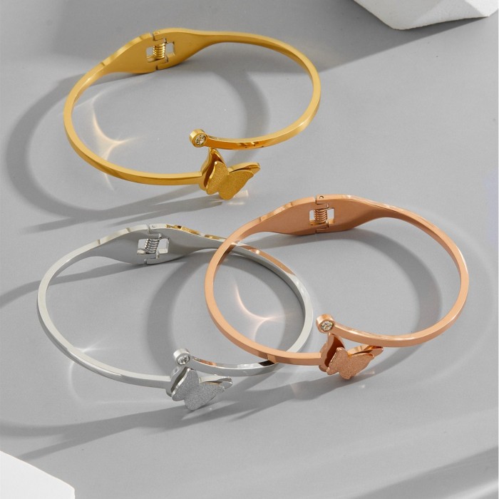 Cross-border live streaming bestseller: Frosted butterfly bracelet for women, elegant fairy style, non-fading and waterproof, wholesale
