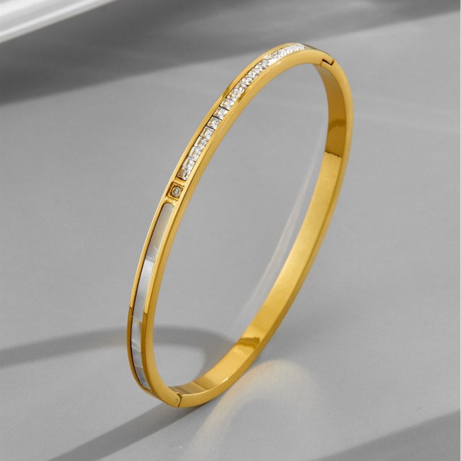 Starry Sky Non-Fading Bracelet for Women, European and American Business Style Stainless Steel Clasp, Gift for Best Friend, Wholesale Jewelry