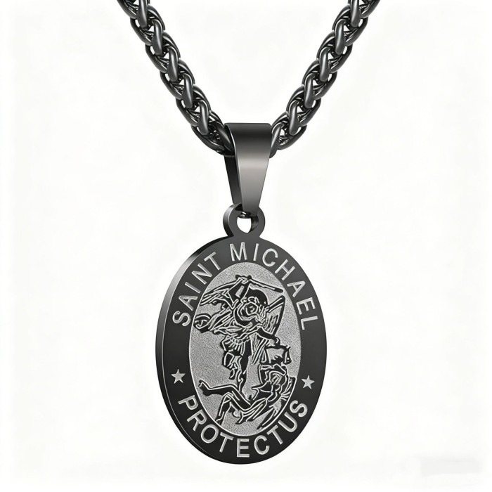 European and American cross-border double-sided vintage portrait cross stainless steel pendant necklace, personalized fashion jewelry for men and women wholesale