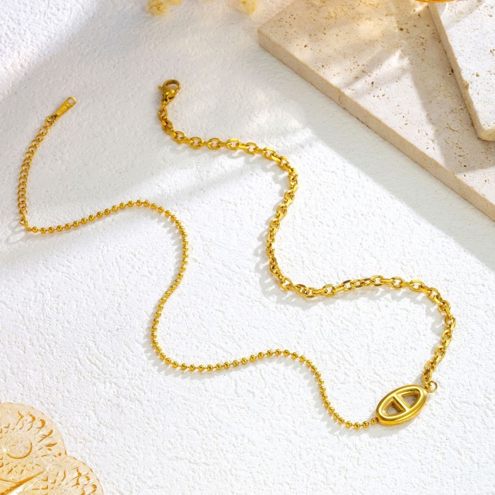 Pig Nose Double Chain Titanium Steel Necklace 18K Gold Asymmetrical Unique Design Minimalist Clavicle Chain for Women