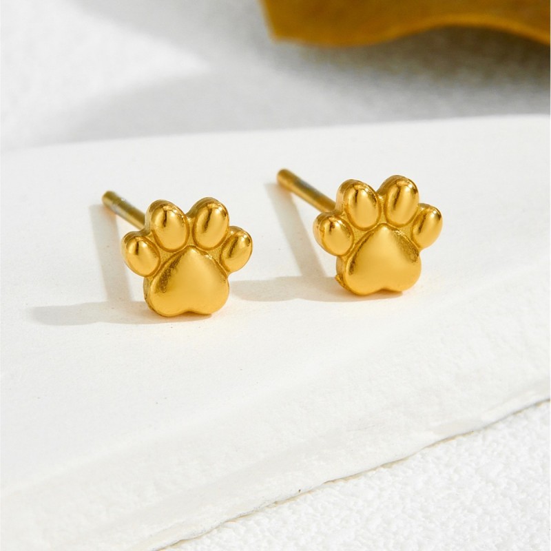 Korean-style 316 stainless steel elegant small earrings, new trendy design for round-faced girls, fresh hollow cloud simple earrings