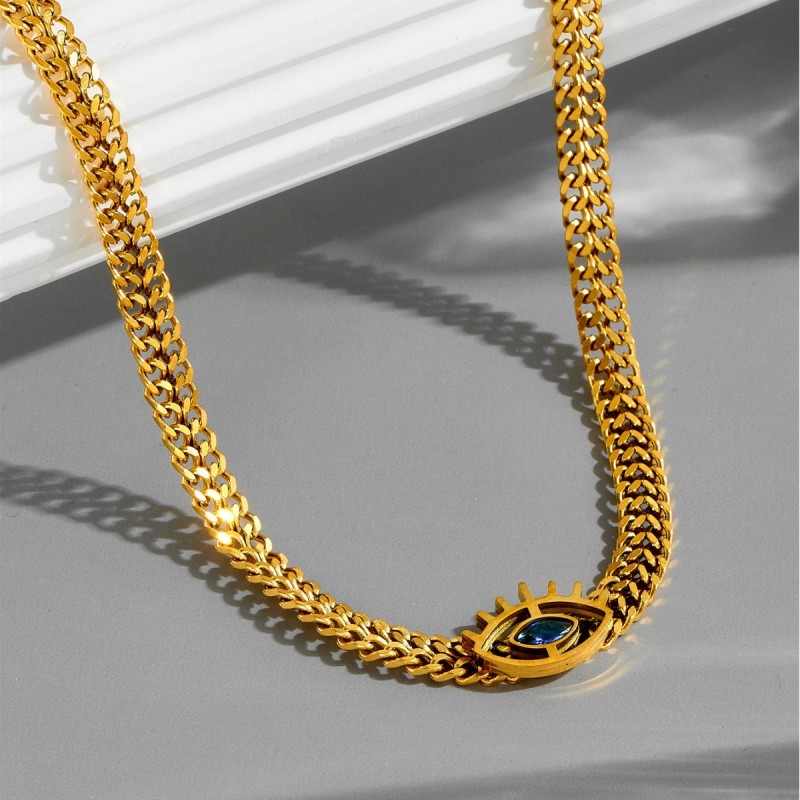 European and American fashion niche design retro high-end metal chain titanium steel diamond-encrusted hollow butterfly pendant bracelet