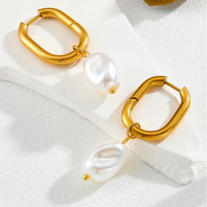 Fashion Versatile Item: Titanium Steel Freshwater Pearl Earrings, Hoops, and Ear Clasps in a Simple INS Style, Popula...