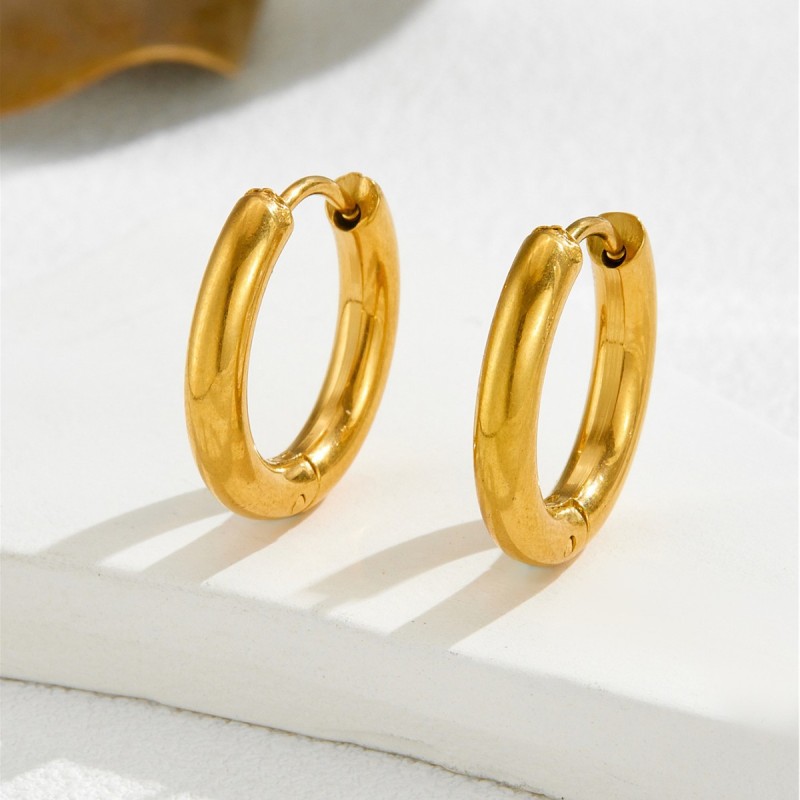 Light luxury and simple solid smooth hoop earrings with a high-end feel, versatile and in a cool minimalist style, unique ear cuffs for couples that do not fade