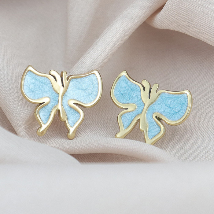 Butterfly earrings for women, niche design, light luxury, fashionable and high-end earrings, titanium steel earrings, simple, unique, trendy accessories