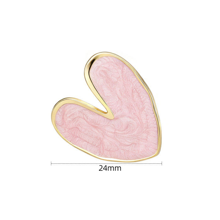 French-style vintage heart-shaped earrings for women, unique design with a high-end feel, stainless steel earrings, light luxury versatile studs