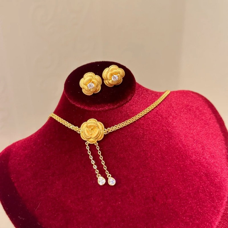 French vintage court style brushed camellia tassel necklace choker with diamond-embellished rose