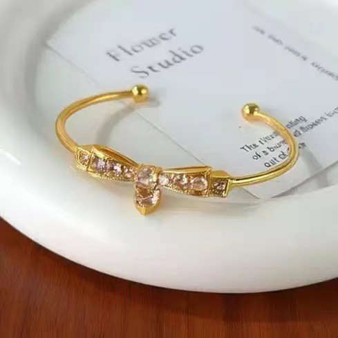 Bowknot personalized minimalist cool style diamond-embellished multi-element bracelet for women, open and adjustable