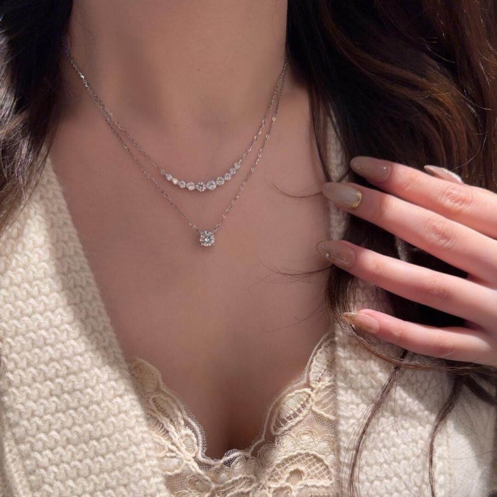 Moissanite smile necklace, fashionable and versatile, inlaid with zircon, collarbone chain, niche design, high-end feel for women