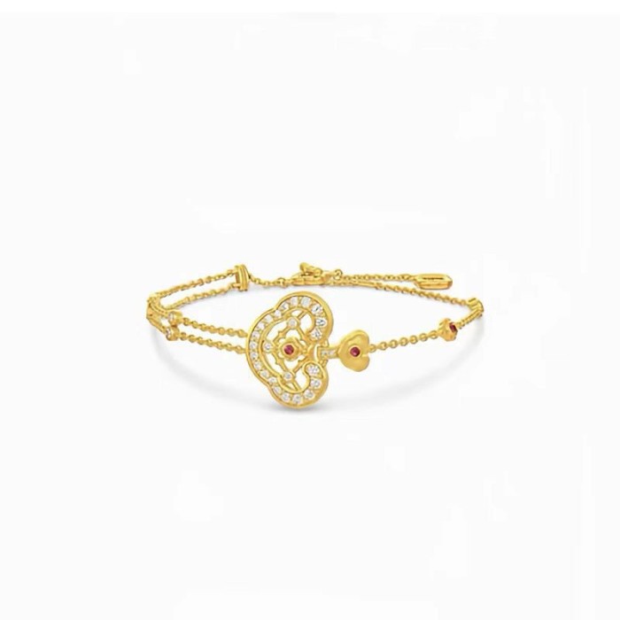 Zhao Lu Si's same style cloud-patterned Ruyi lock bag, new Chinese-style hollow diamond-encrusted gold-plated red corundum bracelet for women