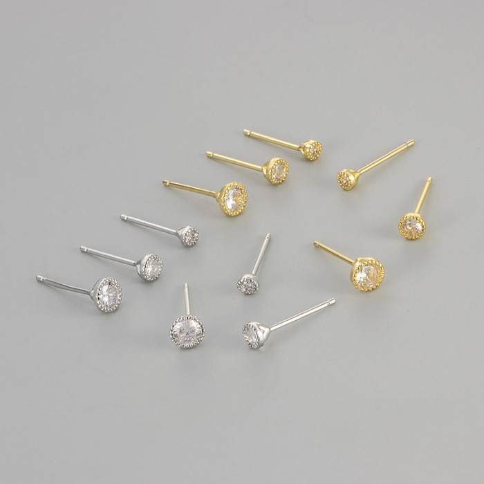 Minimalist Versatile Zircon Earrings for Women, Compact and Unique Design, Suitable for Daily Commuting, Exquisite Ea...