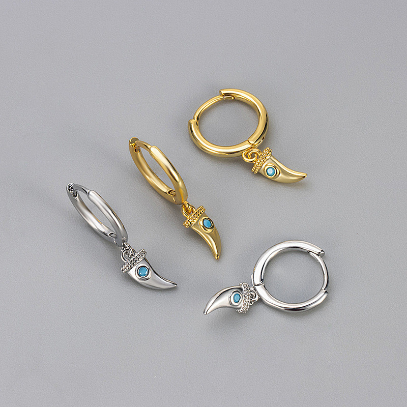 Vintage Blue Turquoise Crescent Moon Earrings, Small, Exquisite, Versatile, Unique and Fashionable Ear Accessories