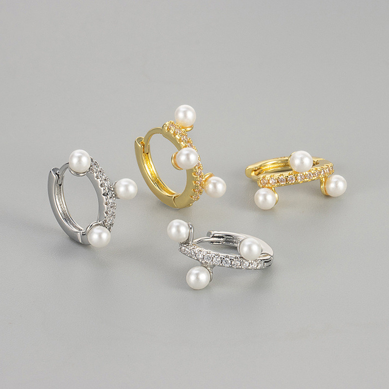 Foreign Trade Korean-style Zircon-inlaid Pearl Earrings for Women, Simple and Fashionable Niche Design Hoop Earrings
