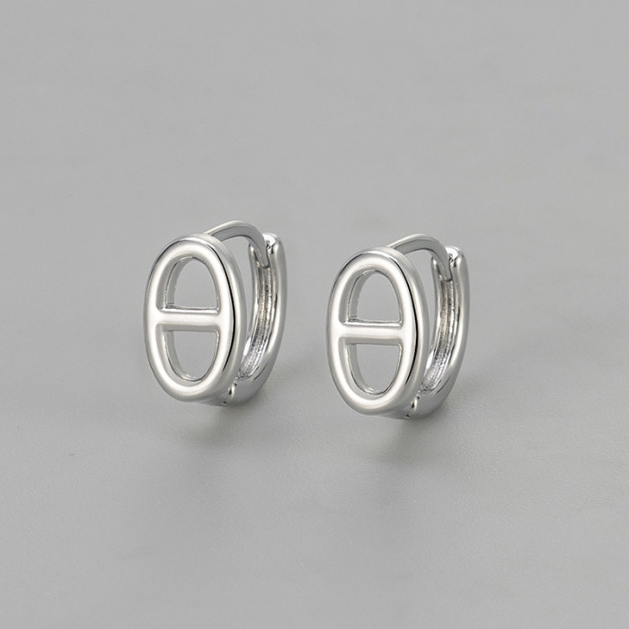 Pig-nose Earrings with a Light Luxury and High-end Feel, Unique French-style Simple and Exquisite Versatile Earrings