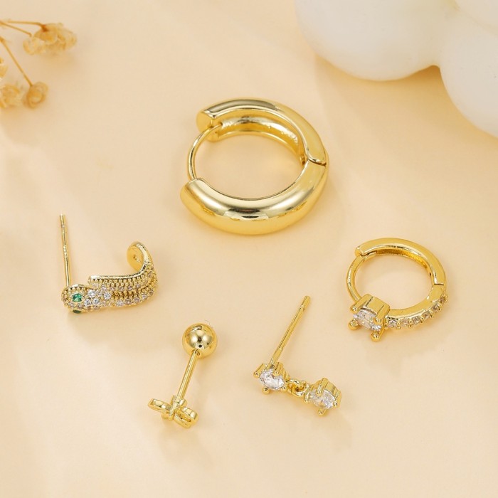 Light Luxury Minimalist Style Micro-inlaid Snake Earrings for Women, Unique Niche Design, Elegant Snake-shaped Versat...